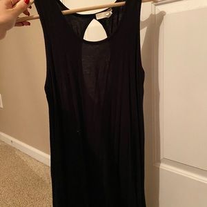 SIMPLE BLACK DRESS
